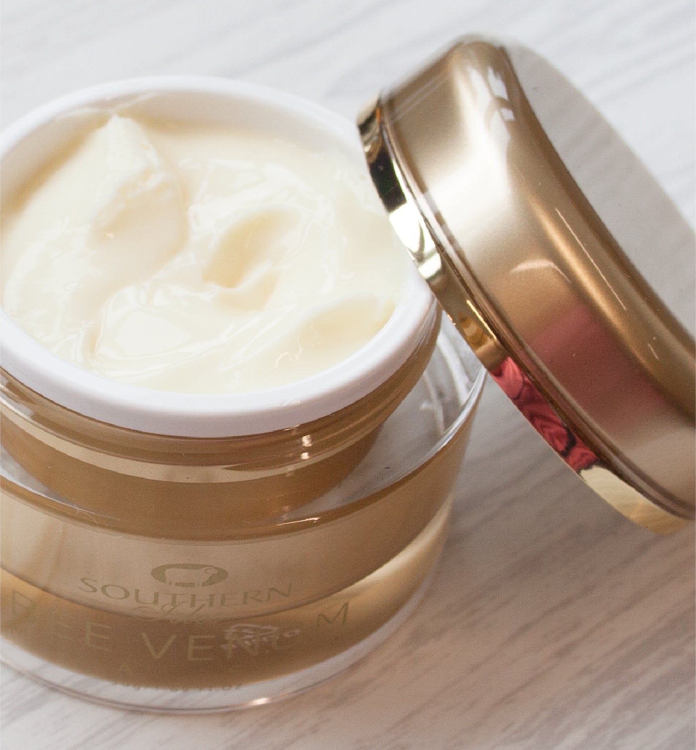 Product image of Bee Venom Mask with Coenzyme Q10 from KiwiCorp – lifting and firming face treatment mask.