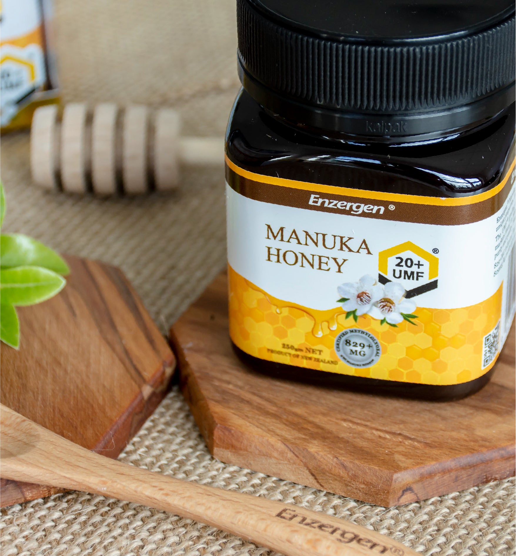 Manuka Honey UMF® 20+ & 10+ - KiwiCorp New Zealand